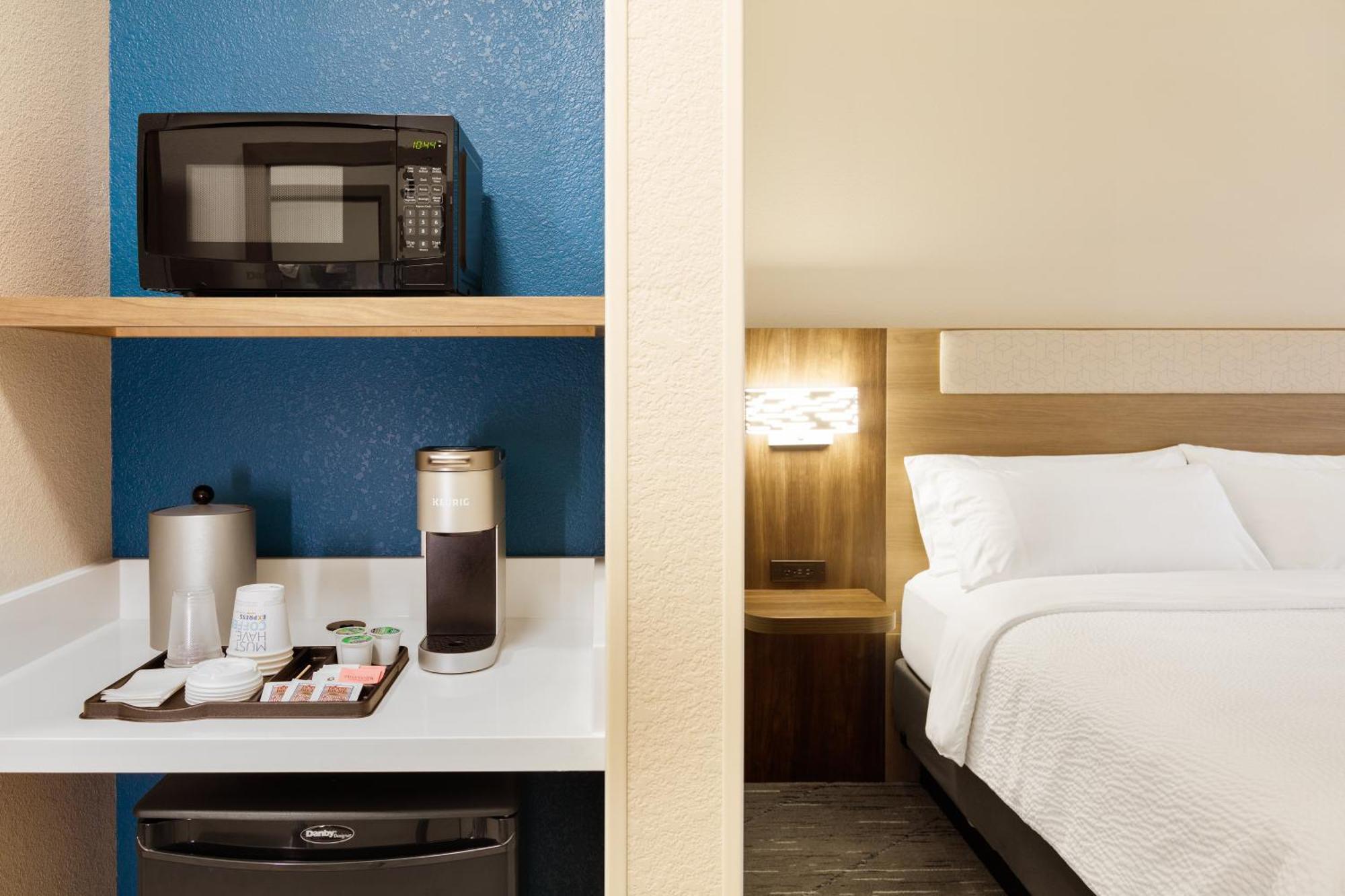 Holiday Inn Express & Suites Oak Ridge By Ihg Eksteriør bilde